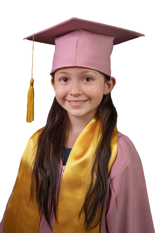 Renta de conjunto Toga de Preescolar Rosa