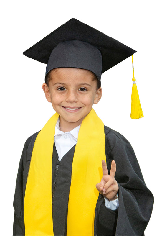 Renta de conjunto Toga de Preescolar Negro